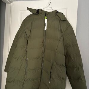 Women’s  Green Puffer Jacket
